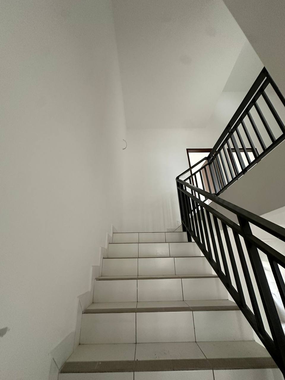 2-Storey Terrace Meridin East 12