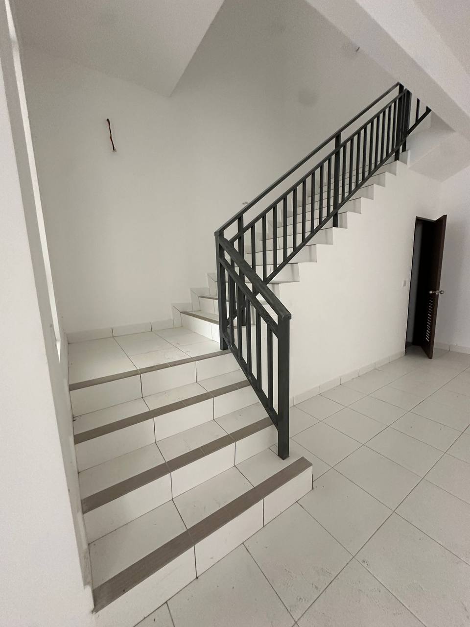 2-Storey Terrace Meridin East 13