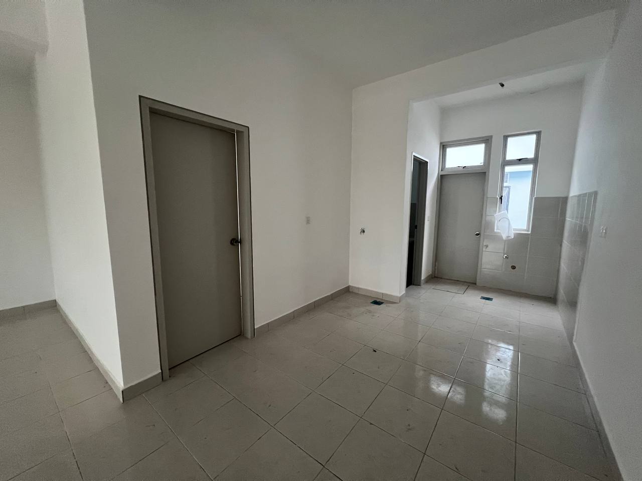 Double Storey Terrace Erica by Meridin east 8