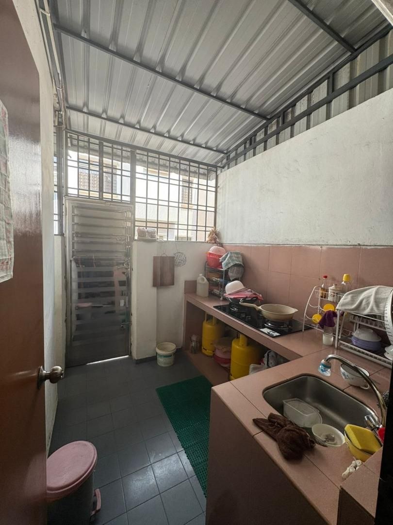 Double Storey Corner Lot Taman Sri Putri 8