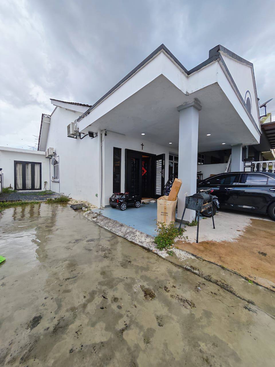 Single Storey Endlot Taman Pulai Utama 5
