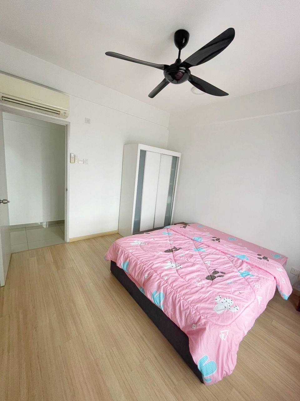 Apartment Taman Perling 5