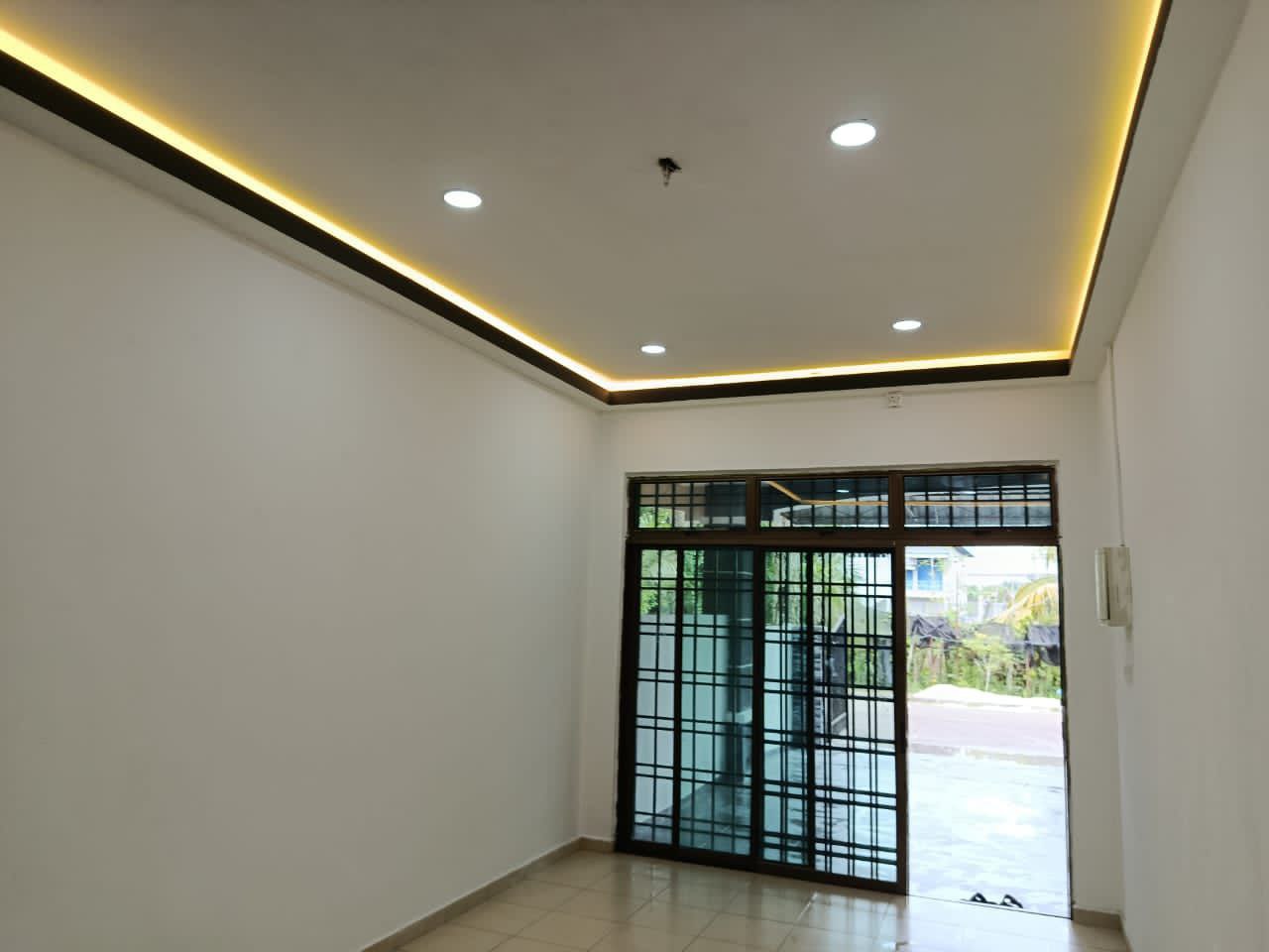 House Taman Kiaramas 15