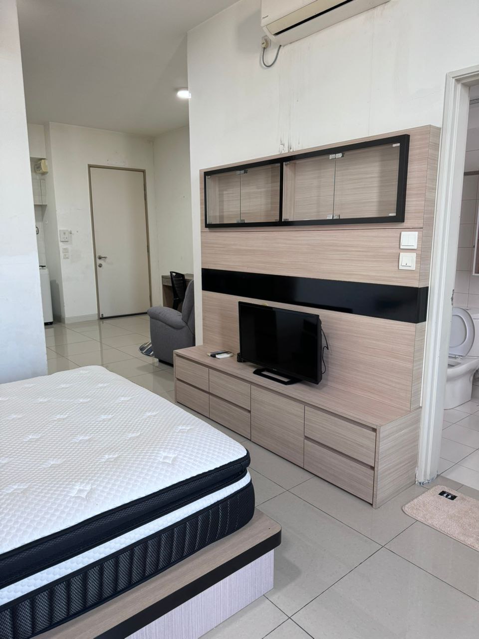 Studio Greenfield Regency 3