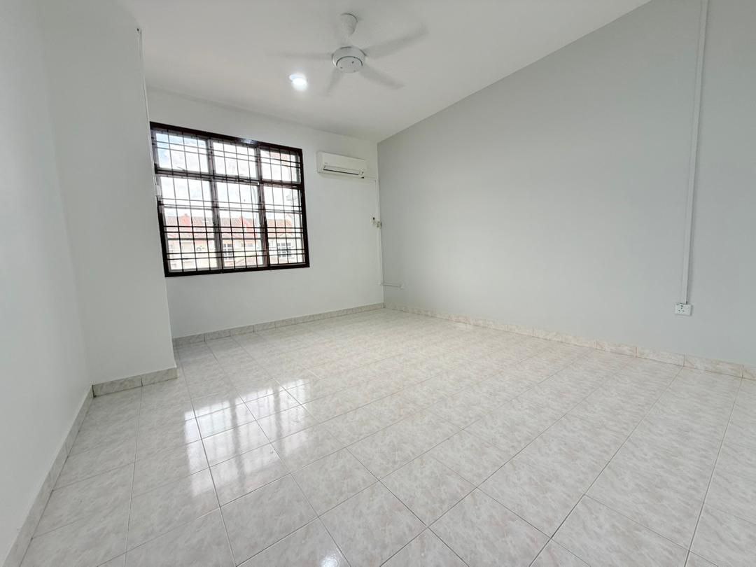 Double storey Terrace Taman Mutiara Rini 4