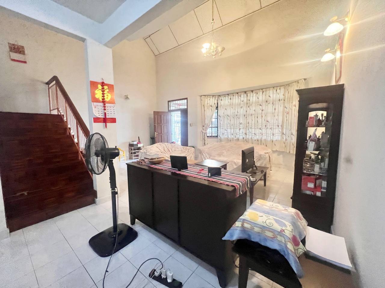 1.5 storey Jalan Pesona 3