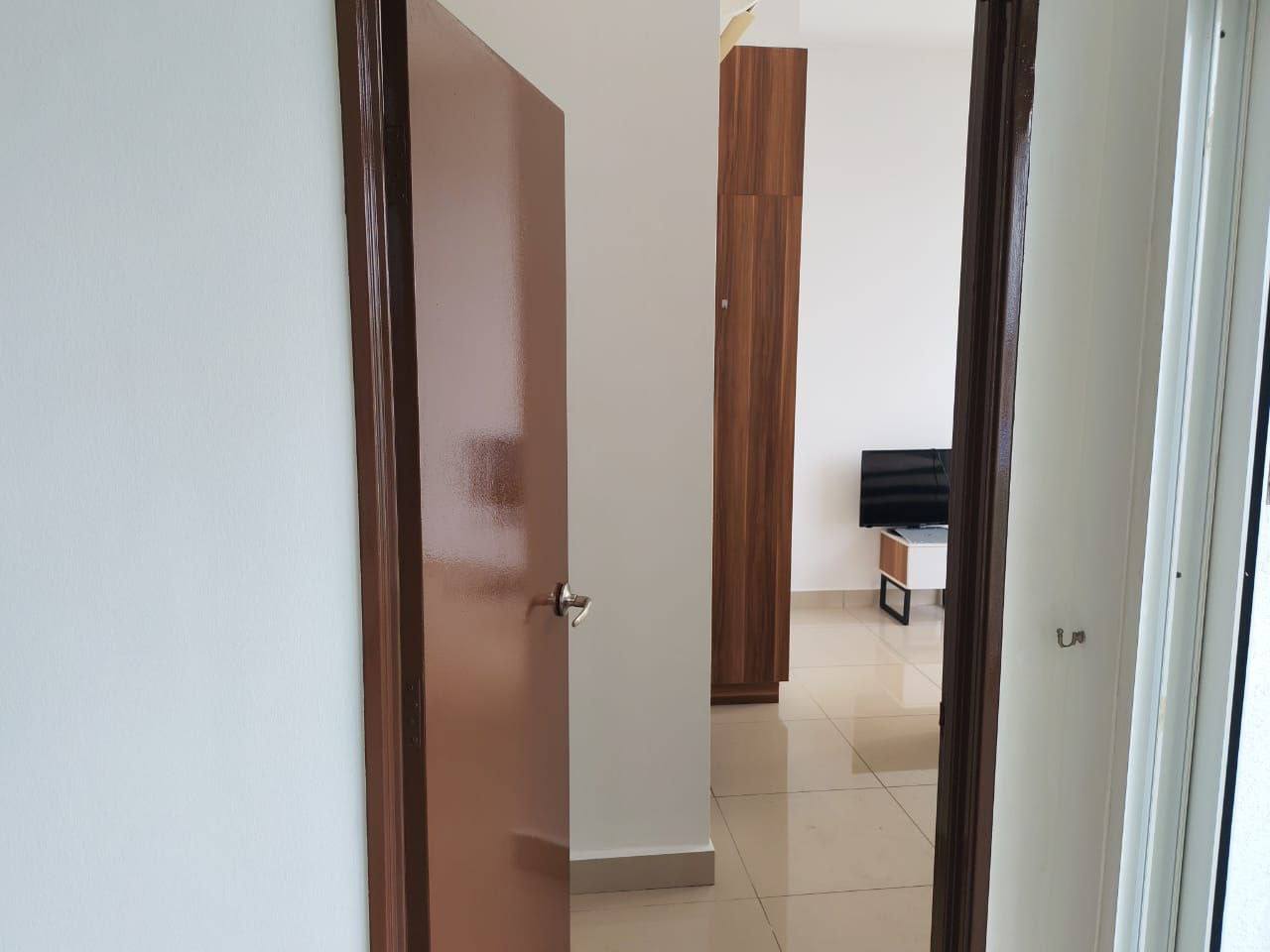 Service Apartment (Intermediate) Larkin 7