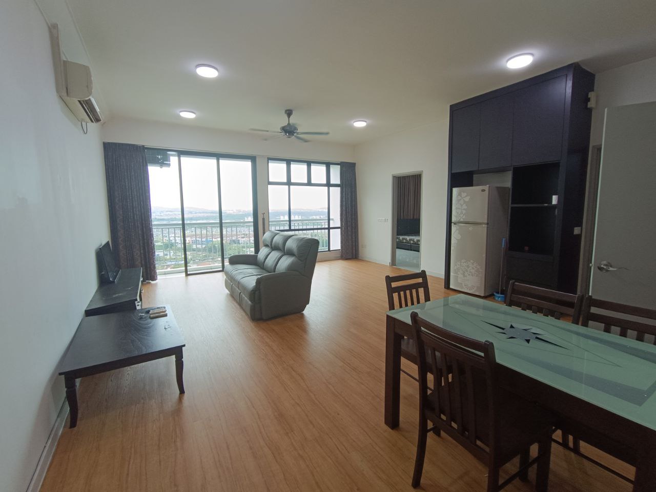 1+1 Bedroom Bukit Indah
