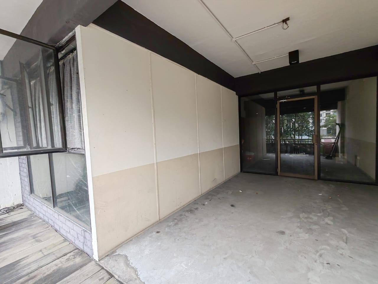 4 Storey Shop Lot Jalan Glasiar