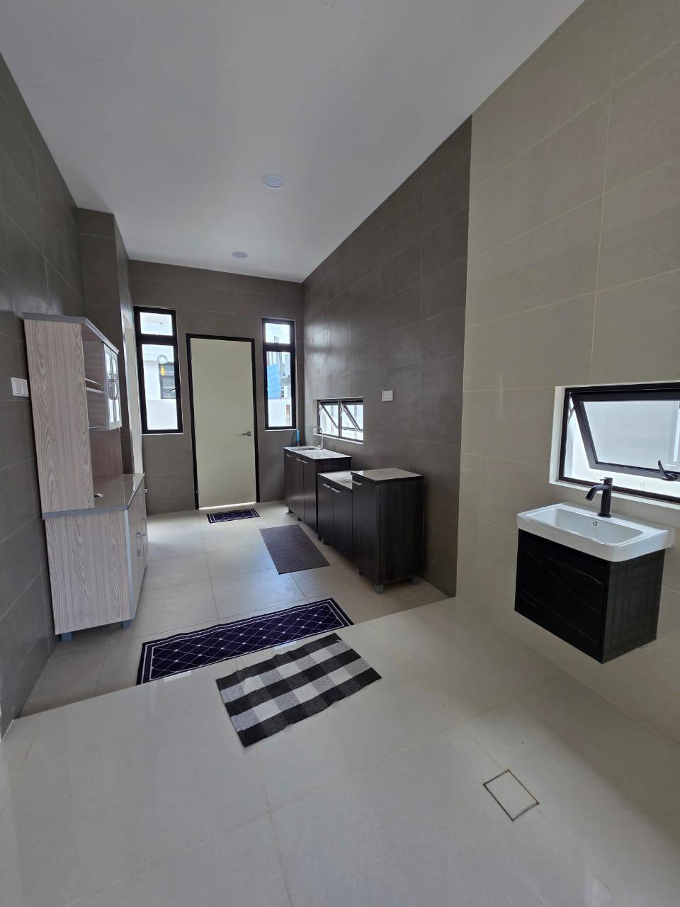 Double Storey Semi-D Jalan Danga Sutera 19