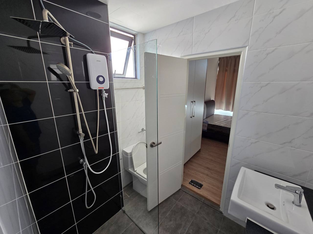 Dual Key Botanika Tebrau Bay 9