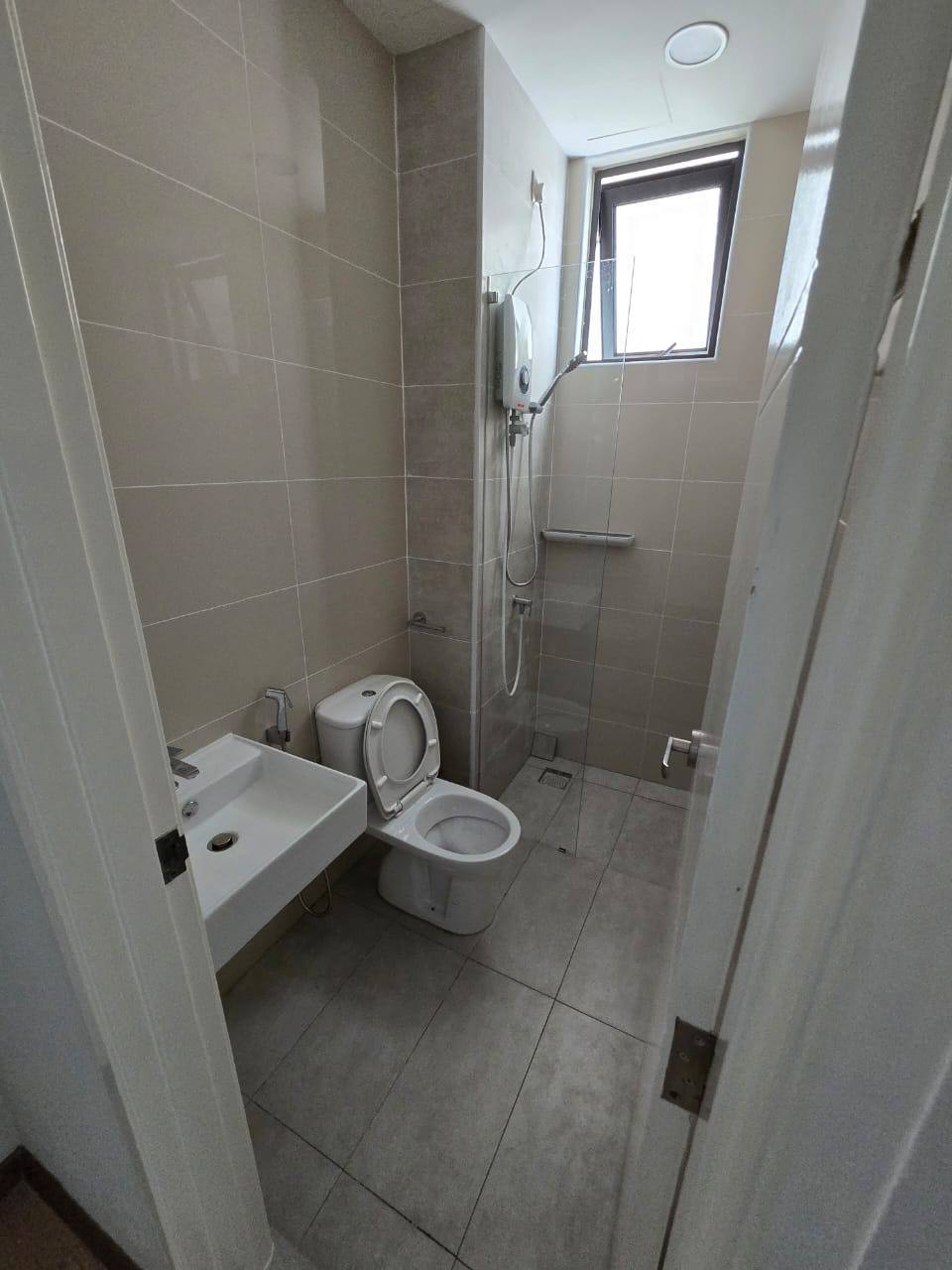 Dual Key Botanika Tebrau Bay 8