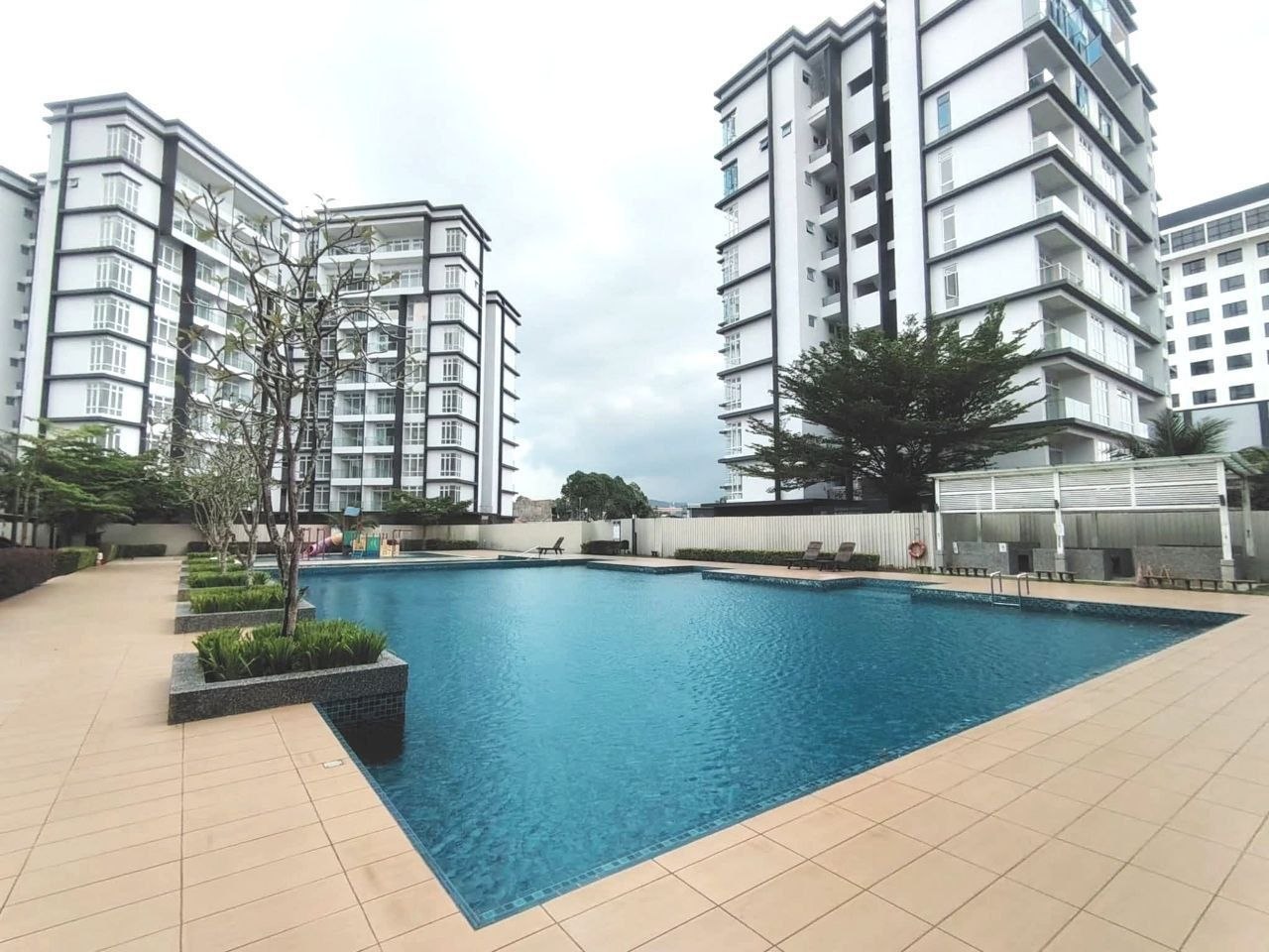 Serviced Apartment Senai Garden 3