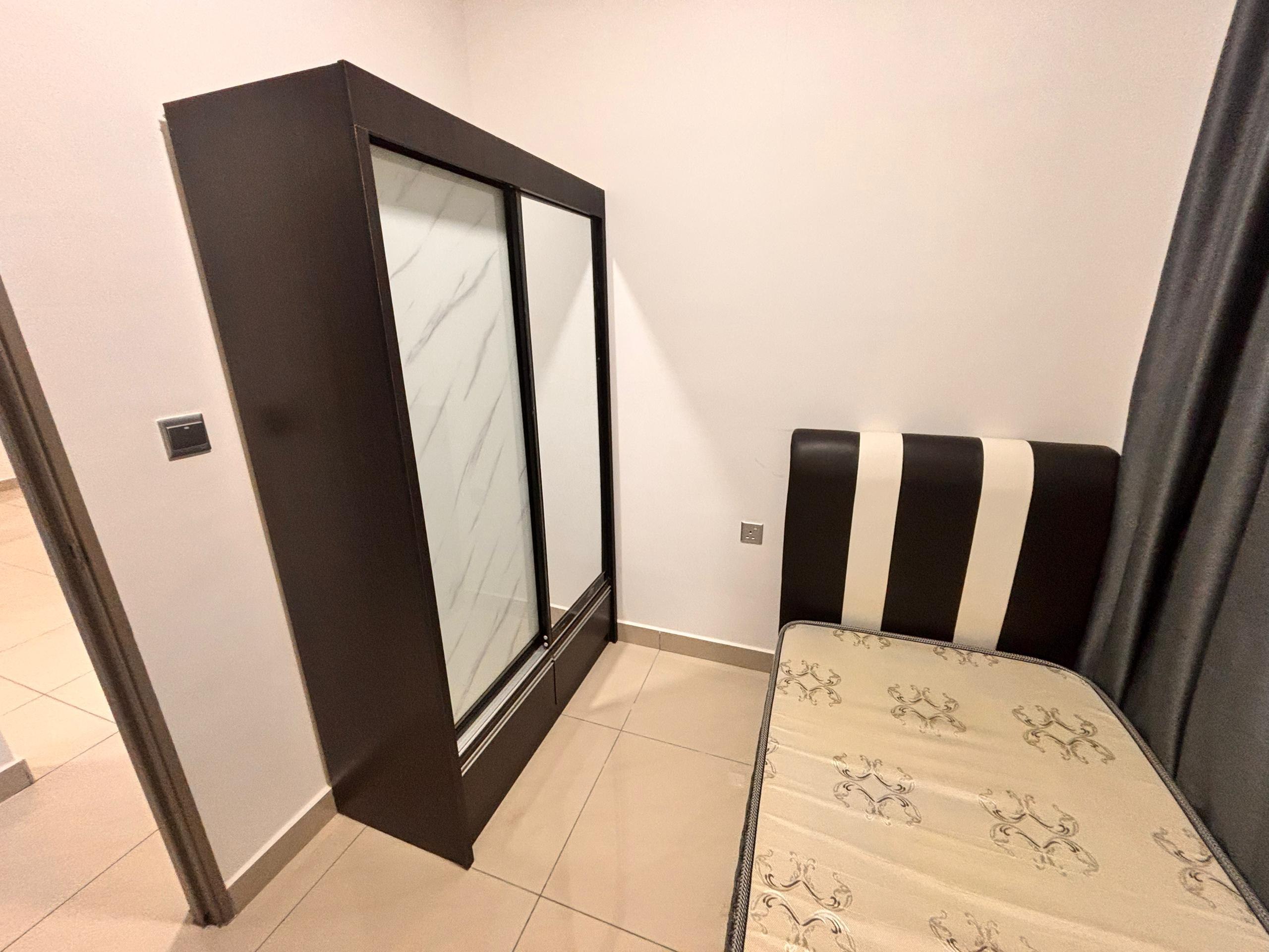 Corner Unit Larkin 4