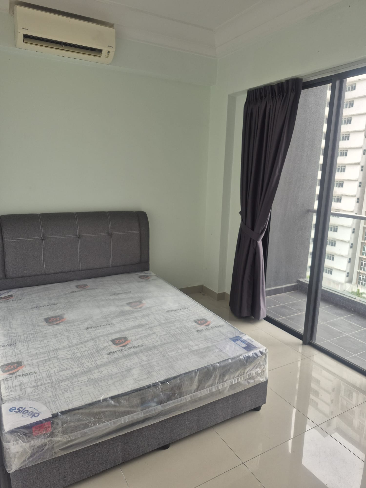 Apartment Summerplace @ CIQ 2