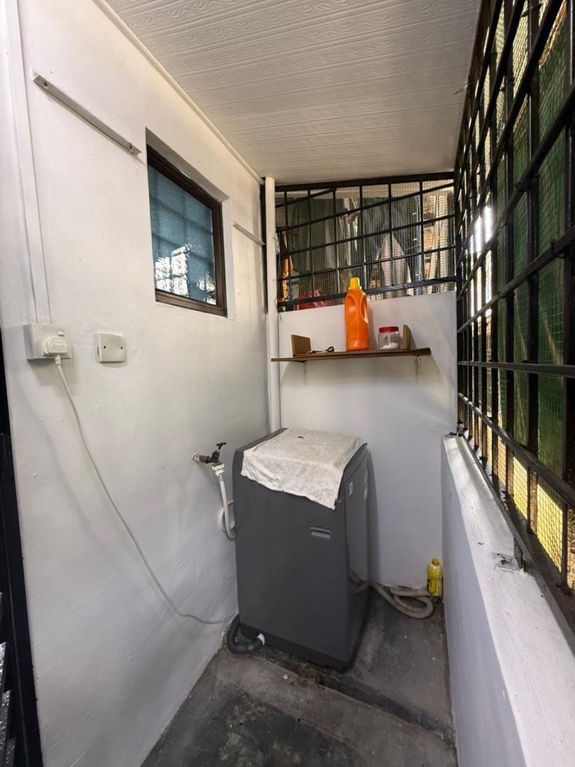 Double Storey Low Cost House Jalan Teratai Johor Jaya 10