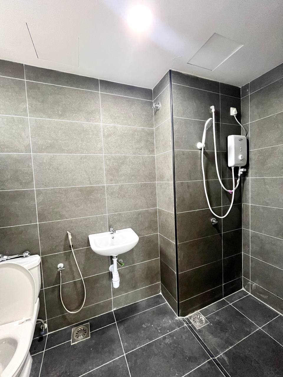 Service Apartment Bandar Seri Alam 10