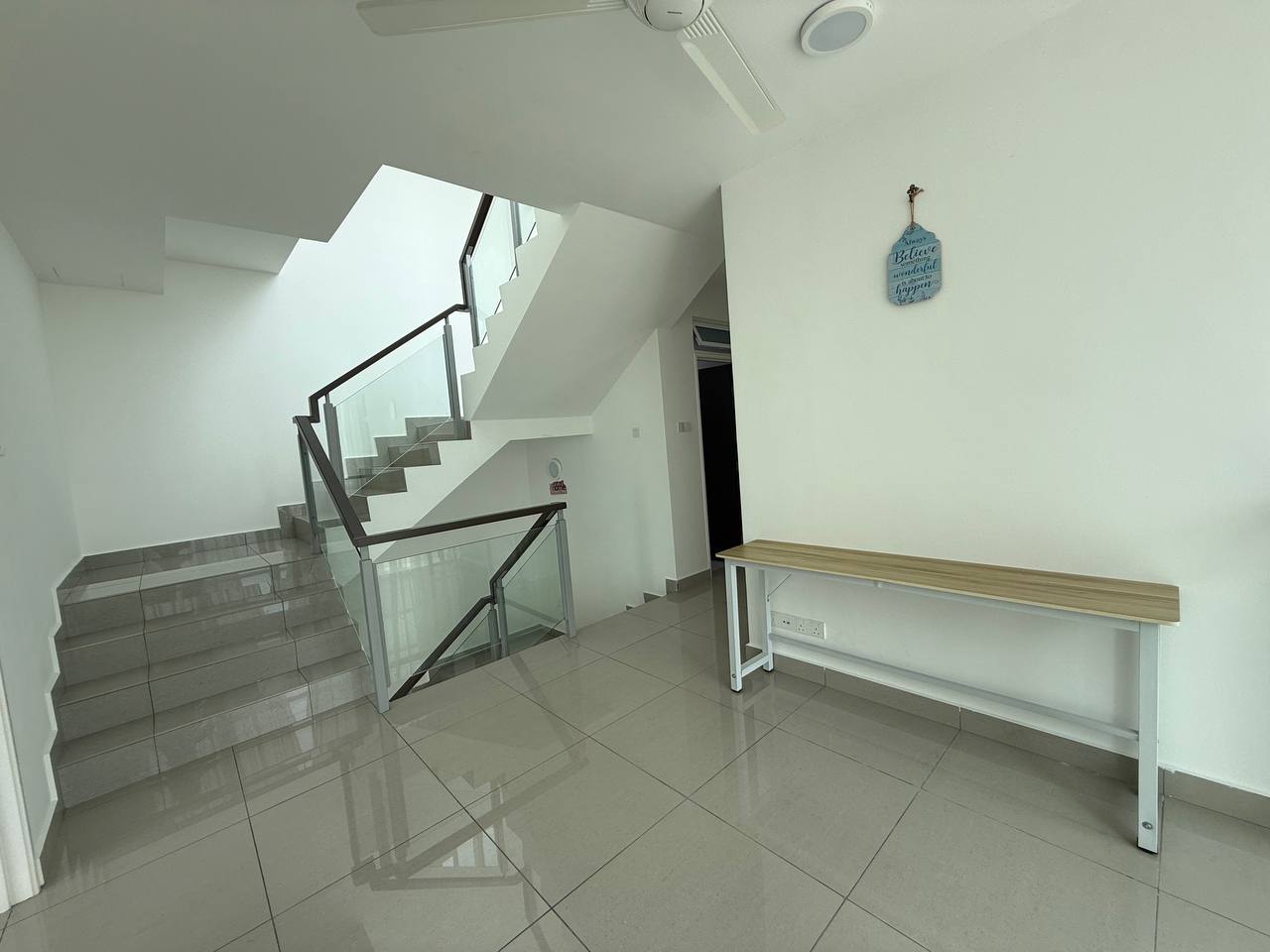 Three Storey Garden Link Endlot D'Lagoon Villa @ Taman Seri Austin 5