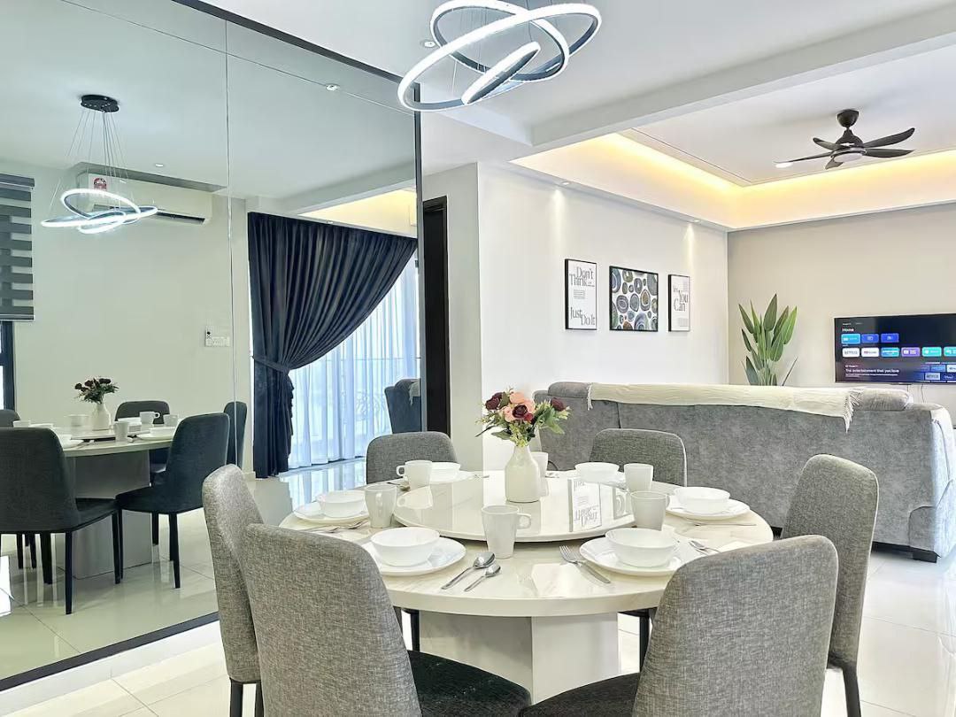 Condo Country Garden Danga Bay 3