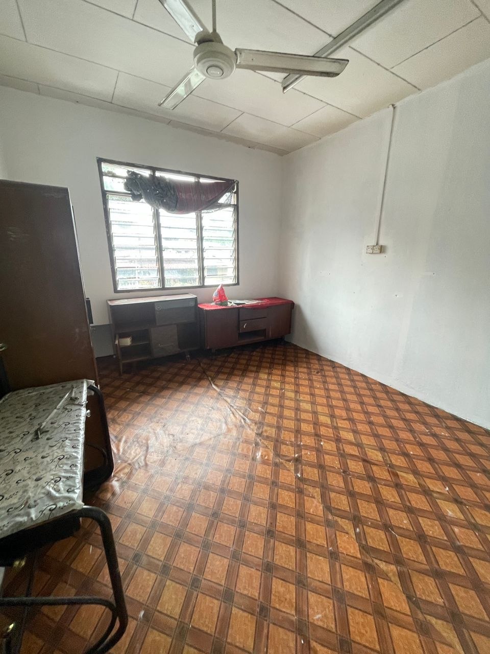 Intermediate Jalan Kemajuan, Taman Desa Rahmat 2