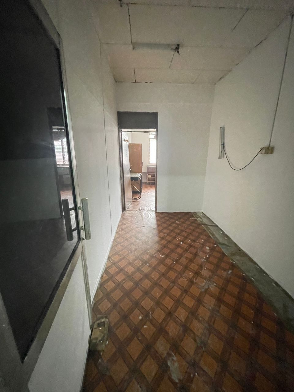 Intermediate Jalan Kemajuan, Taman Desa Rahmat 4