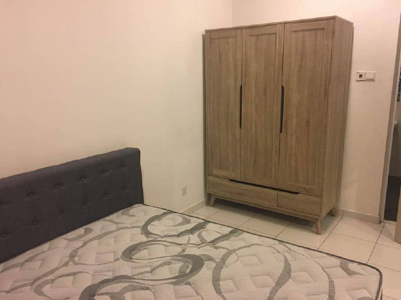 Service Apartment Senai Garden 4