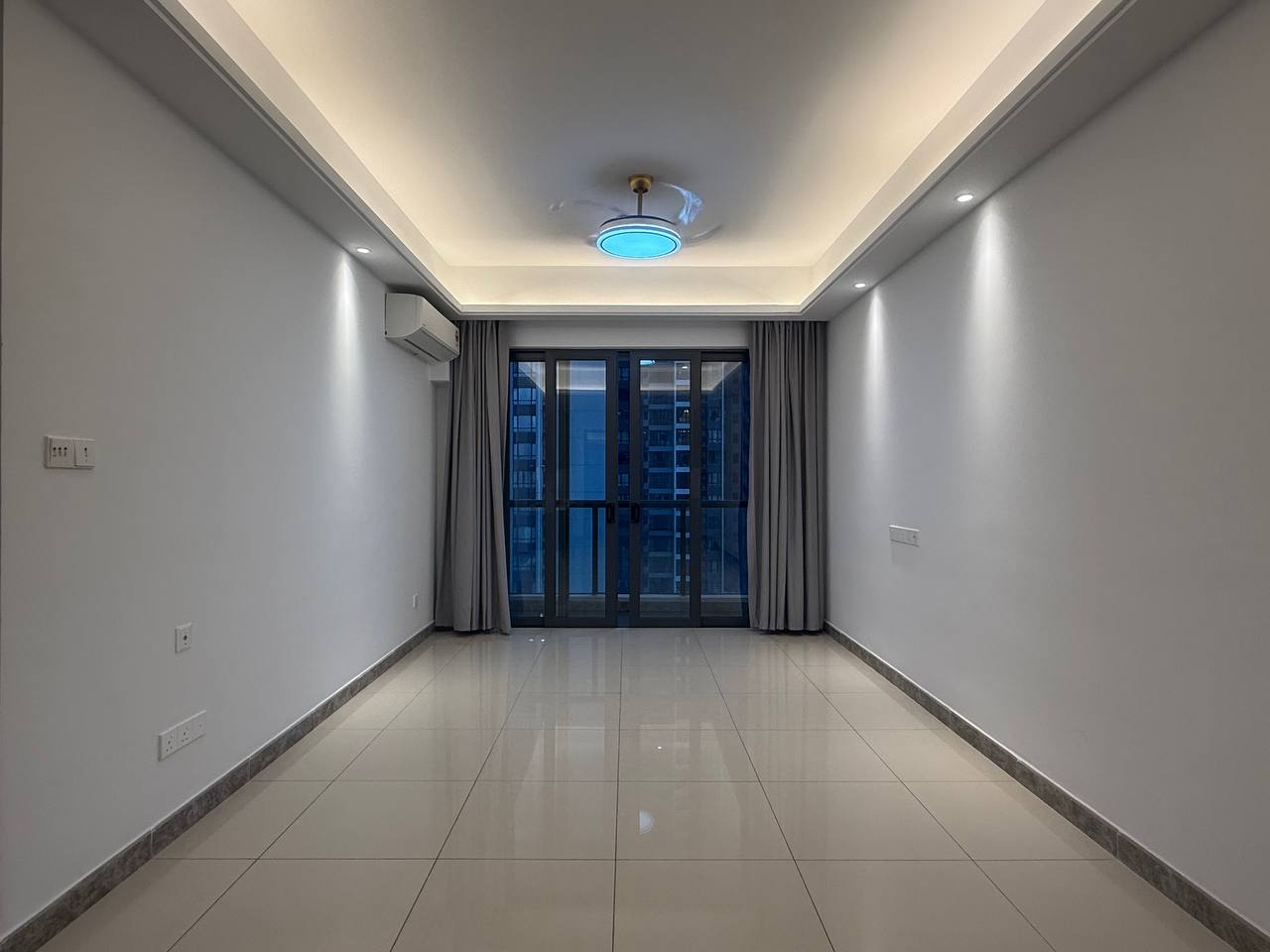 Condominium R&F Princess Cove Phase 2 3