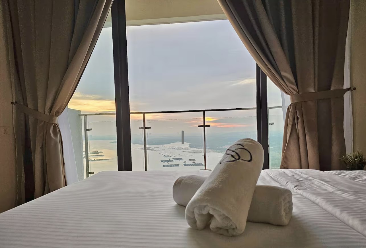 Condominium Bay Laurel @ Country Garden Danga Bay 14