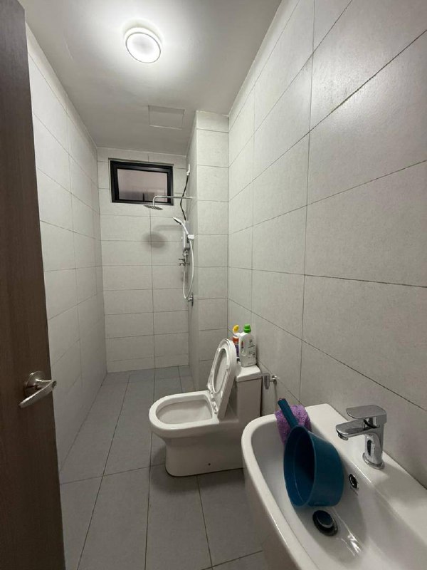 Condominium Meldrum Heights 6