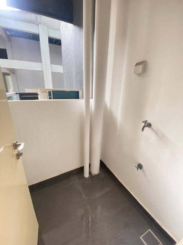 Condo D'Pristine Medini 6