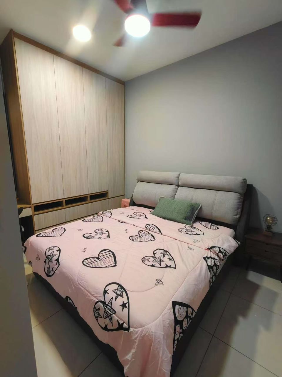 Condominium Elysia Park Residence 5