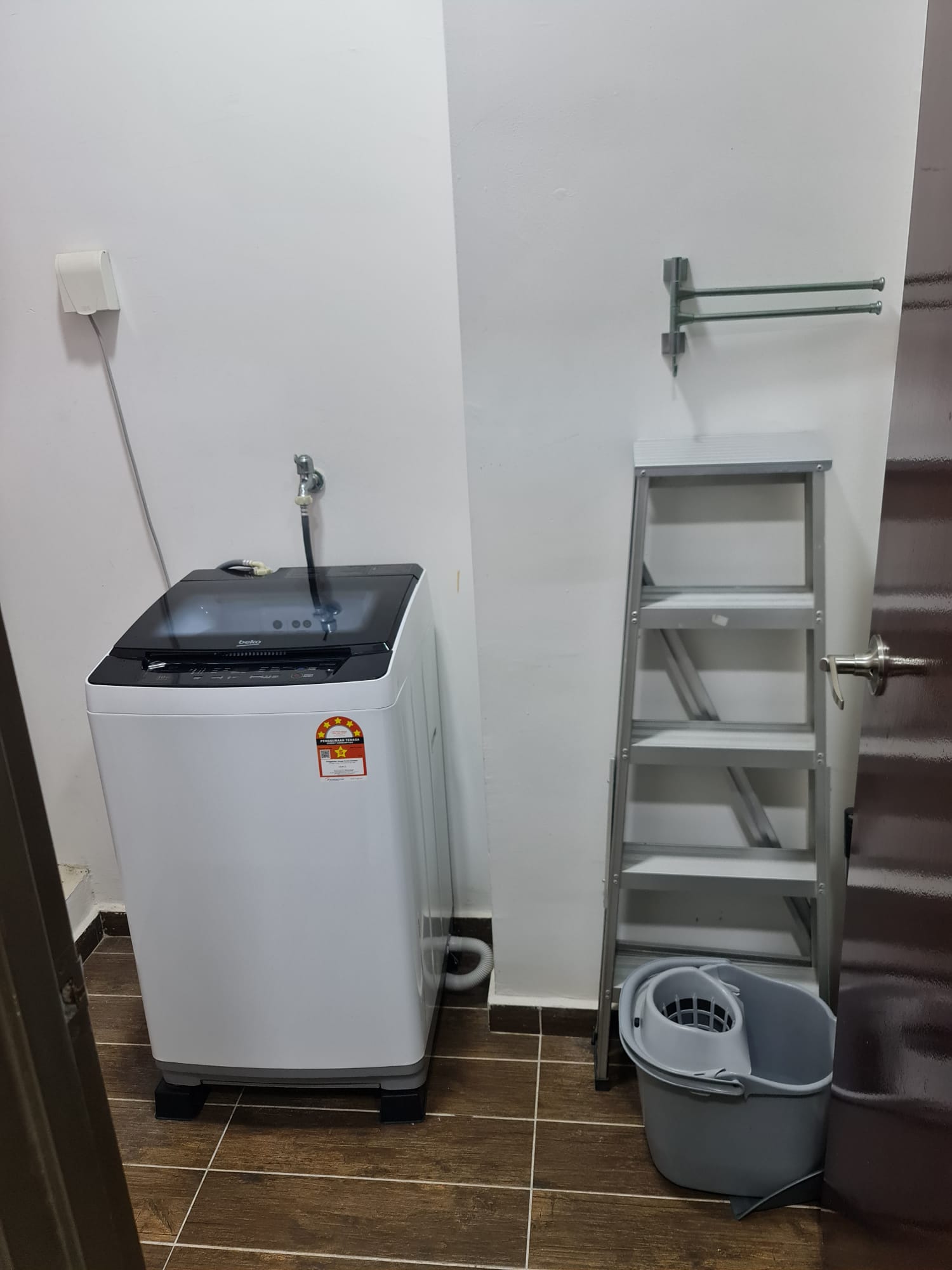 Condominium Country Garden Danga Bay Amberside 10