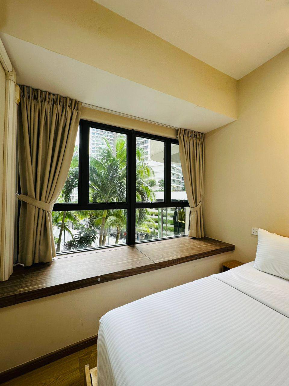 Condo Country Garden Danga Bay 6