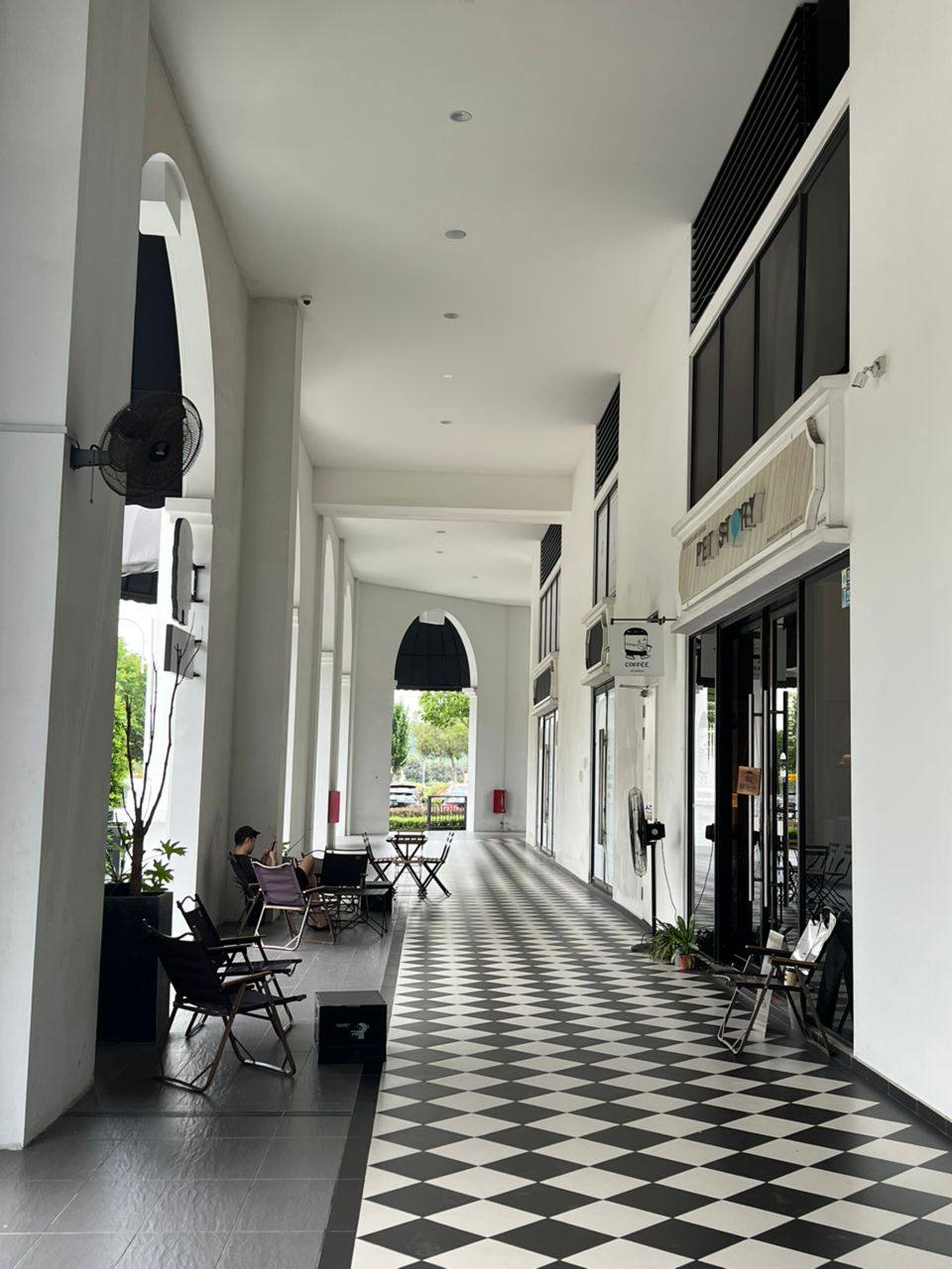 Shoplot Ground floor Eco Palladium