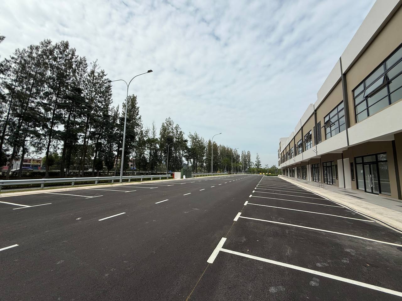 3-Storey Shop Office Horizon Square 15