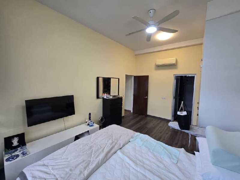 Ground Floor with Private Garden (Type C1) Sutera Utama 11