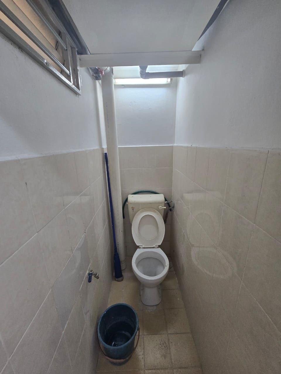 Low Cost Flat Ehsan Jaya 6