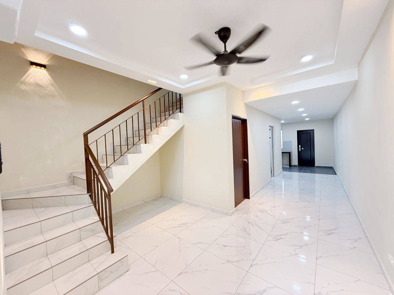 Double Storey Low Cost Puteri Wangsa – photo 1