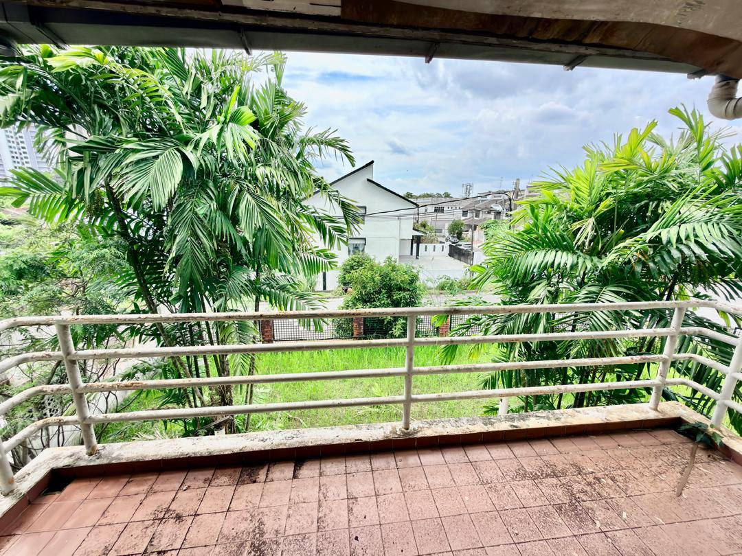 Double Storey Semi D Taman Munsyi Ibrahim 17