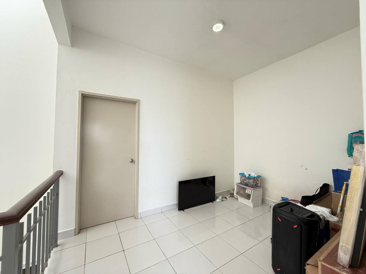 2.5 Storey Terrace House Imperial Jade Residence 14