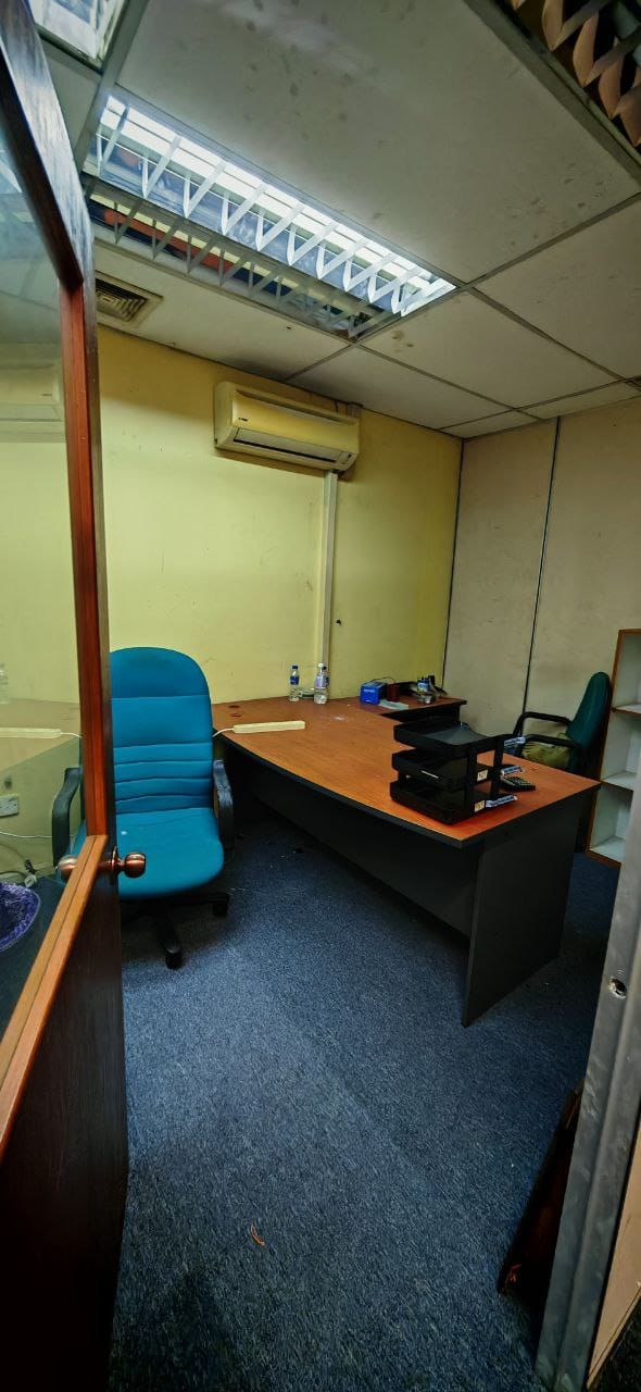 2nd Floor of Three Storey Shoplot Taman Sri Putra 7