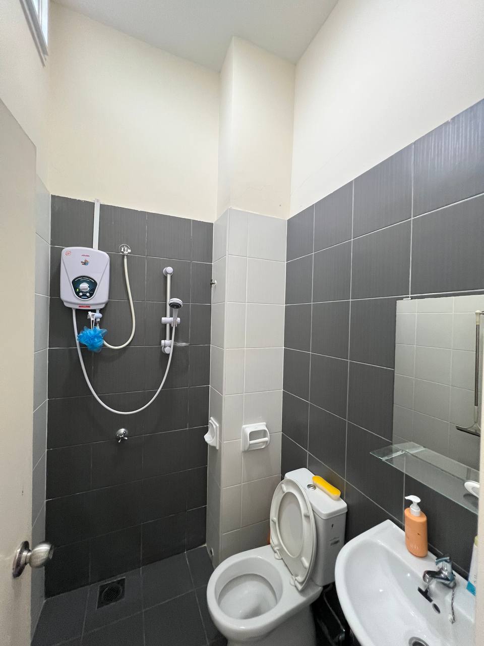 Double storey terrence house Imperial Jade Residenz 14