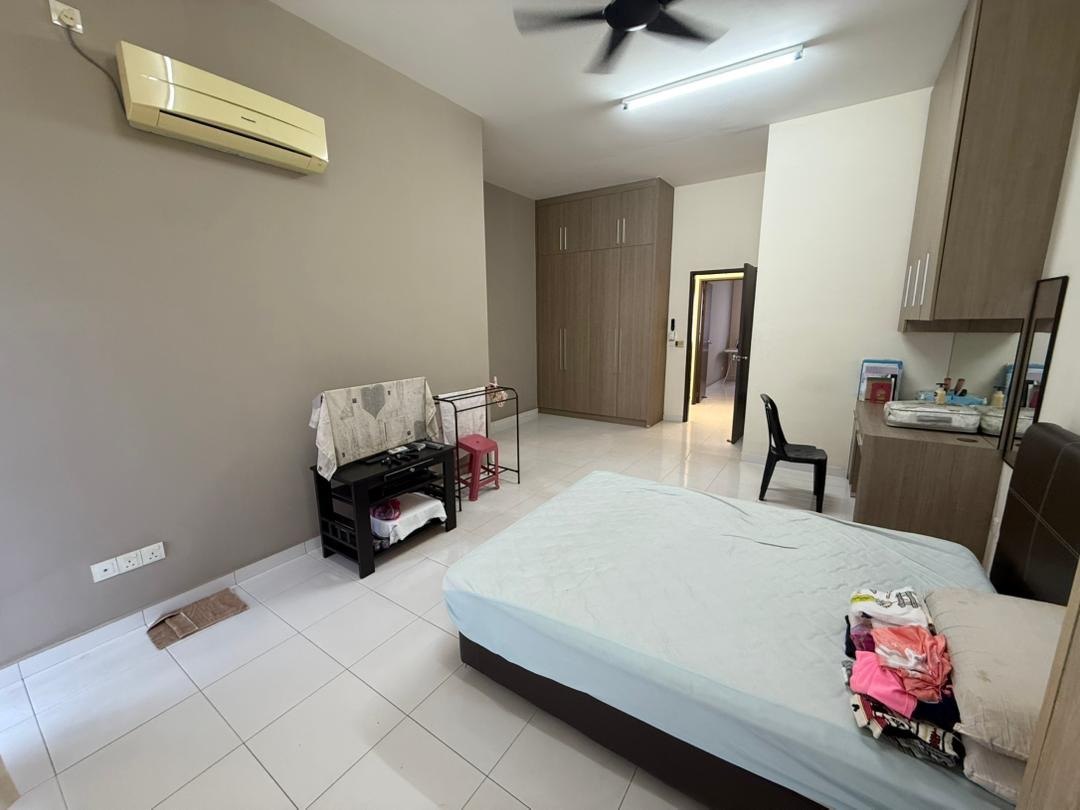 Double Storey Intermediate Taman Setia Indah 10 13