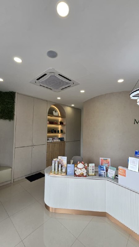 3 Storey Shop Lot Mount Austin