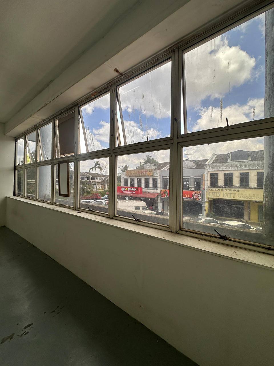 3 Storey Commercial Shoplot Jalan Johor 4 2