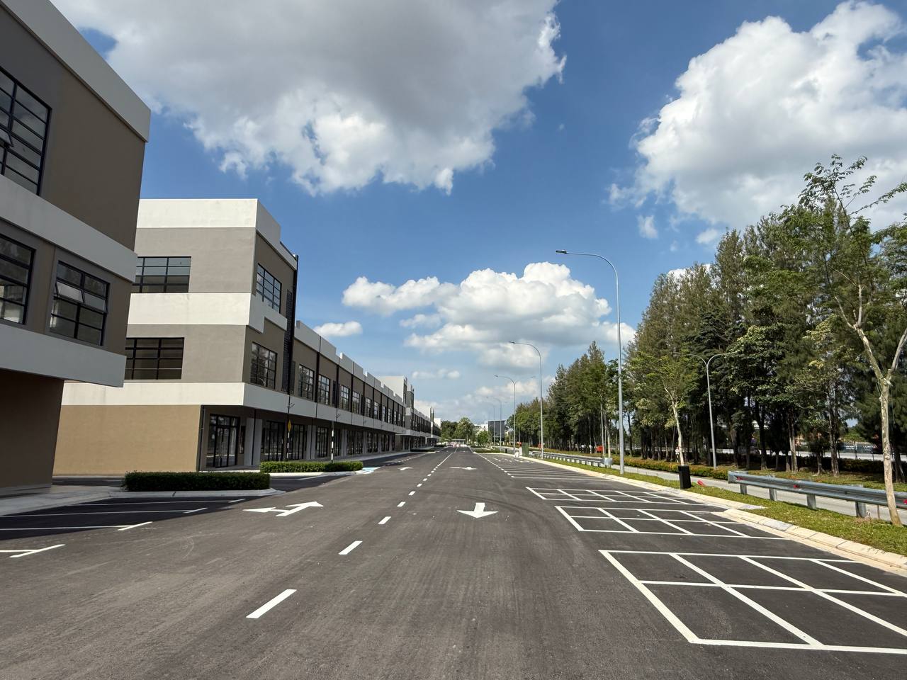 2 Storey Shoplot Horizon Square 4