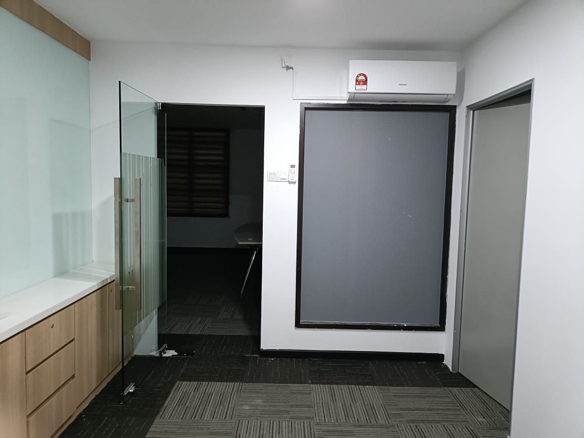 First floor shop-office (corner) Taman Desa Tebrau 7