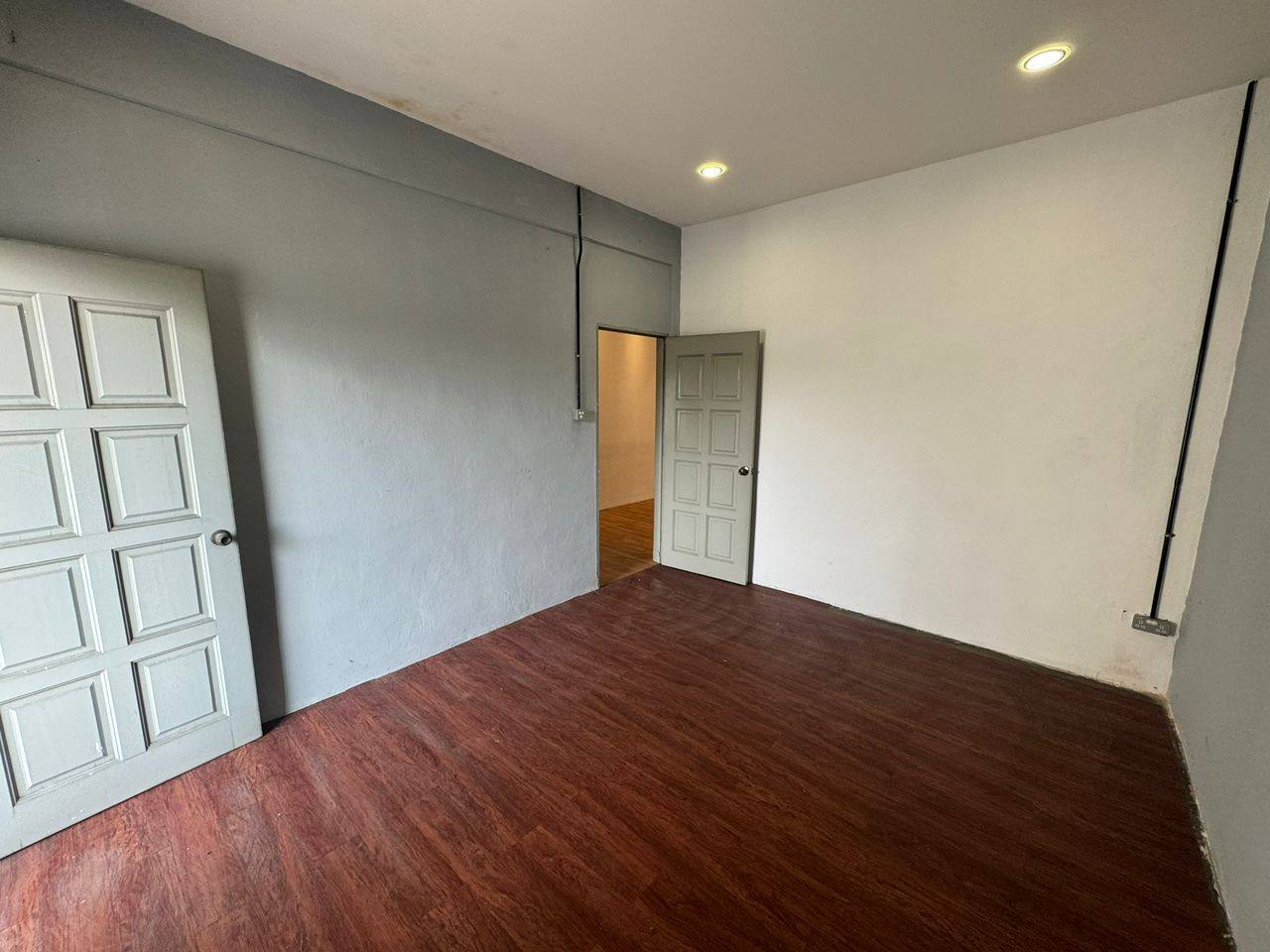 Double Storey Shoplot Taman Tasek 5