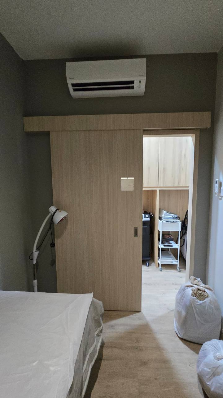 Three storey Shop Austin 5