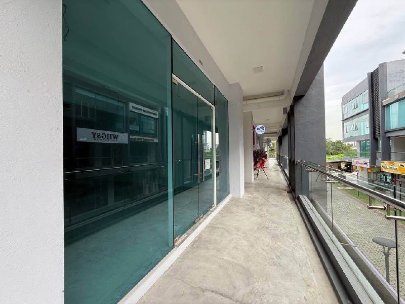 3 Storey Shop Office Permas City 3